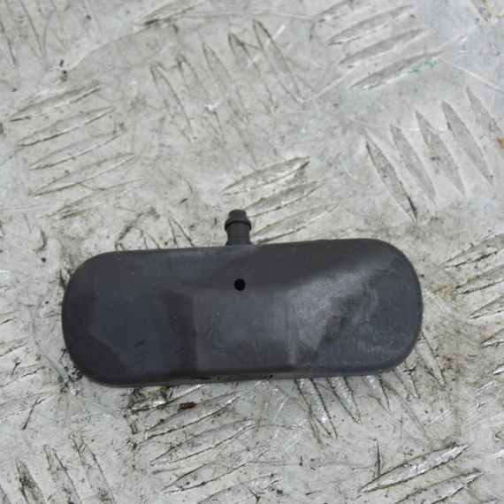 Форсунка омивайки лобового скла Volkswagen Golf VII  Передня розпилювальна насадка Фольксваген Гольф 7 5M0955985С