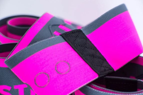 Набір тканевих гумок для фітнесу та спорту MadMax MFA-305 Hiploop 3 шт Grey/Pink (MFA-305-3set) | Зображення 8