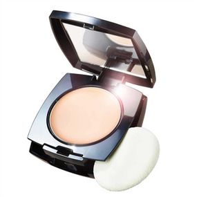 Компактна крем-пудра Avon 3в1 з SPF 12 | 220G Легкий нюдовий (Light Nude) | Китай 9 г