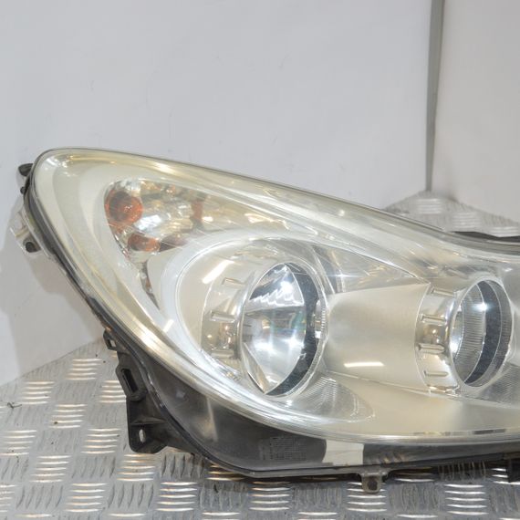 Фара права Opel Corsa D 2006-2014 хетчбек Фара передня права Опель Корса Д 13186382 | Зображення 1