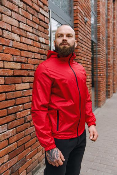 Мужская ветровка на молнии с капюшоном подкладка сетка цвет красный, размер М  BD0024 | Зображення 2