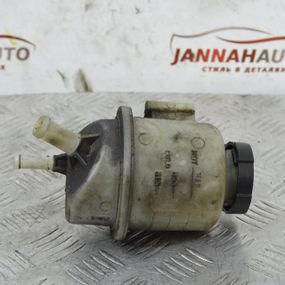 Бачок ГУР Nissan Navara D40 2005-2010 Бачок гідропідсилювача керма Ніссан Навара 49180EB300 49180EA000