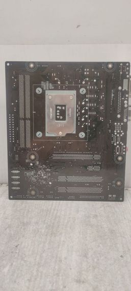 Комплект: Материнская плата ECS Elitegroup H61H2-M6 V1.0 / LGA1155 / Intel Core i5-3550 (4 ядра по 3.3 - 3.7 GHz) / 8 GB DDR3 / Intel HD Graphics 2500 + Кулер б/у | Зображення 2