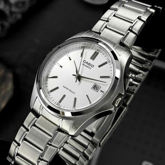Чоловічий годинник Casio MTP-1183A-7A | Зображення 1