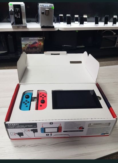 Игровая приставка Nintendo switch б/в 32gb | Зображення 5