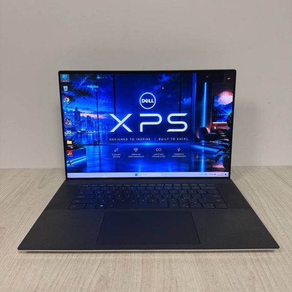 Ігровий ноутбук Dell XPS 17 9710 / 17.3" (3840x2400) IPS Touch / Intel Core i7-11800H (8 (16) ядер по 2.3 - 4.6 GHz) / 16 GB DDR4 / 512 GB SSD / nVidia GeForce RTX 3050, 4 GB GDDR6, 128-bit / WebCam б/в | Зображення 1