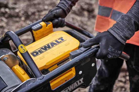 Вібротрамбовка акумуляторна POWERSHIFT DeWALT DCPS660N | Зображення 6