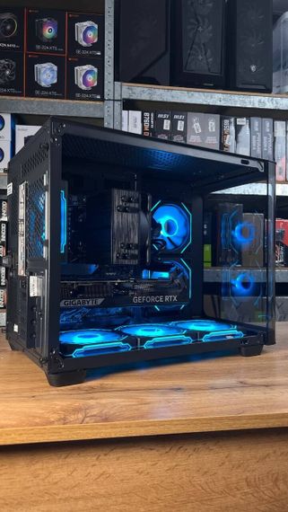 Збірка під замовлення: ігровий ПК AeroCool P300C-G-BK-v1 Tower / AMD Ryzen 7 7700 (8 (16) ядер по 3.8 - 5.3 GHz) / 32 GB DDR5 / 1000 GB SSD M.2 / nVidia GeForce RTX 5070, 12 GB GDDR7, 192-bit / 750W | Зображення 6