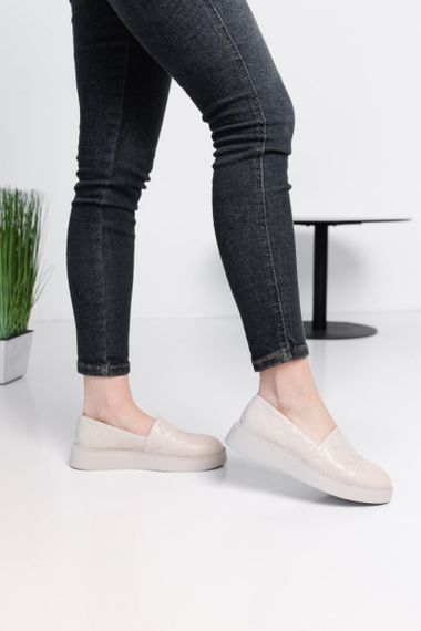 Лофери жіночі Fashion Camilla 3895 36 розмір 23,5 см Бежевий | Зображення 7