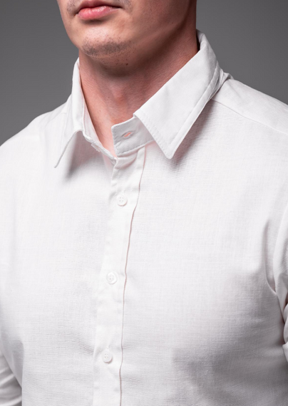 Мужская льняная рубашка с длинным рукавом на пуговицах цвет белий, размер XL  RA2389 | Зображення 3