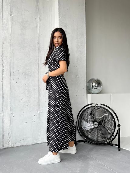 Женское летнее длинное платье в горох на запах софт PA293  цвет черный размер 44/46 (M) | Зображення 3