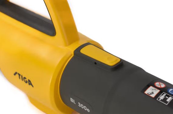 Повітродувка акумуляторна Stiga з АКБ та ЗП BL300eKit | Зображення 2