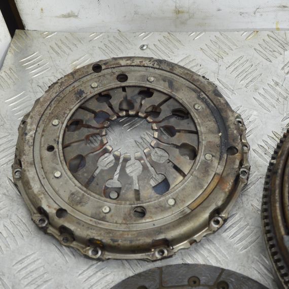 Комплект зчеплення 2.4 D / 2.5 TDI Volkswagen Transporter T4 1990-2003 Маховик Фольксваген т4 417002710 | Зображення 3