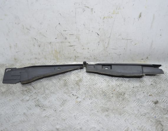 Накладка крила передня ліва Renault Laguna III 2007-2015 Захист крила передній лівий Рено 668630011R