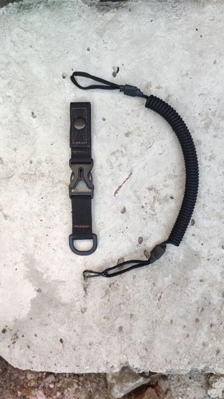 Тренчик-карабін шнур страхувальний кручений шнур спіральний паракорд оптом в наявності 4 кольорів MS | Зображення 6