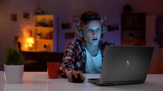 Ноутбук Acer Nitro V 16 ANV16-41 16&quot; WUXGA IPS NH.QRVEU.00A | Зображення 2