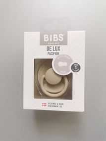 Соска Bibs De Lux round 0-6 міс латекс Vanilla