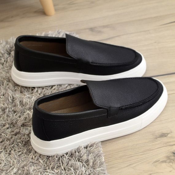 .Шкіряні лофери на білій підошві 44 розмір | Зображення 1