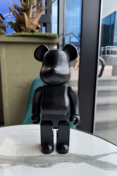 Ведмідь Bearbrick чорний 28 см a216 | Зображення 1