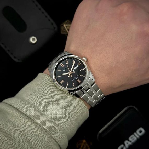 Чоловічий годинник Casio MTP-1335D-1A2 | Зображення 1