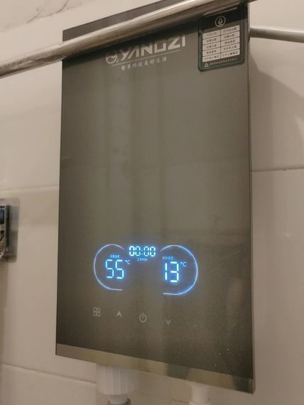 Высокоэффективный индукционный проточный водонагреватель 7 квт | Зображення 4