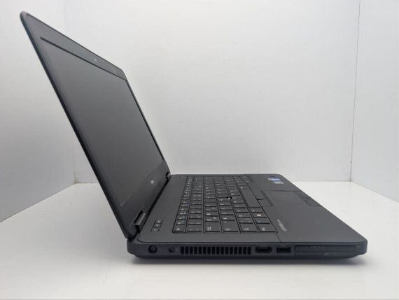 Ноутбук Dell Latitude E5440 / 14" (1366x768) TN / Intel Core i5-4200U (2 (4) ядра по 1.6 - 2.6 GHz) / 8 GB DDR3 / 120 GB SSD / Intel HD Graphics 4400 / WebCam / DVD-ROM б/в | Зображення 3