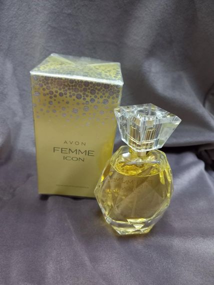 Парфюмерная вода Avon Femme Icon 50 мл для женщин (Эйвон Фем Икон)