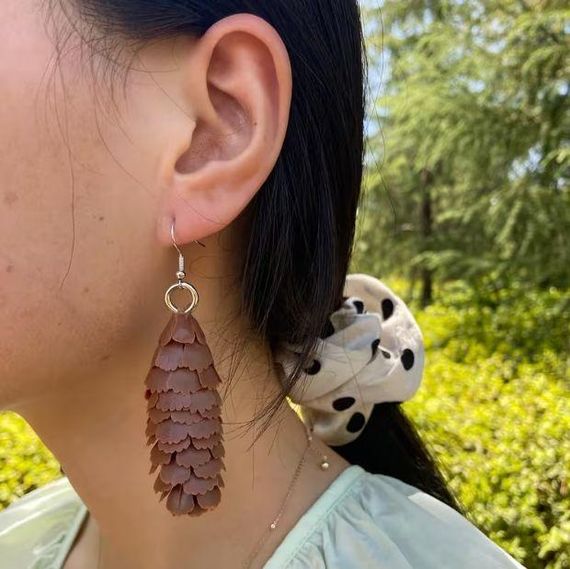 Сережки — підвіски "Шепот Ліса"  у вигляды шишек завдовжки 8,6 см | Зображення 2