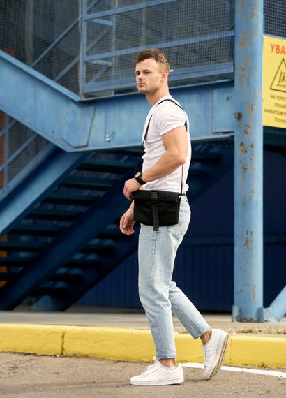 Чоловіча сумка через плече мессенджер Sambag MZH чорний тканева 20 × 25 см (70301065m) | Зображення 5