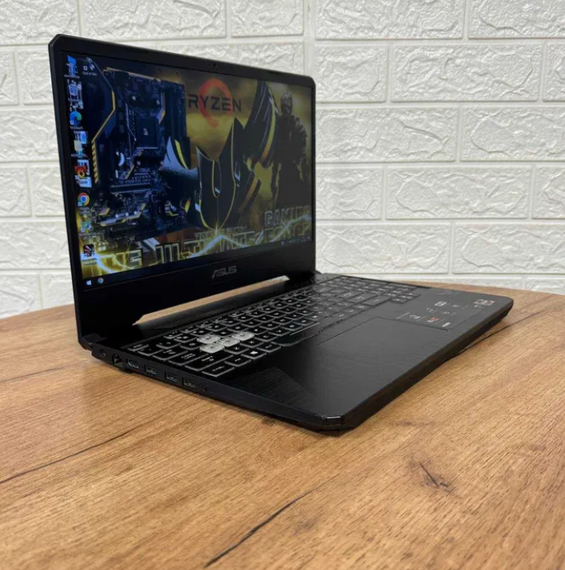 Ноутбук Asus TUF FX505DT 120Hz Ryzen 5 3550H 16GB SSD 256GB HDD 1TB GTX 1650 Б/В | Зображення 1