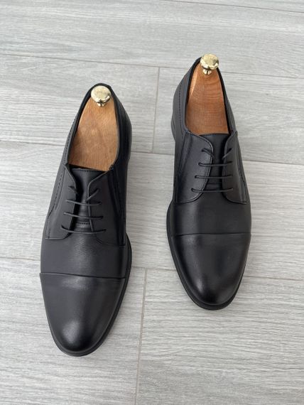 Чоловічі шкіряні туфлі 39 розмір