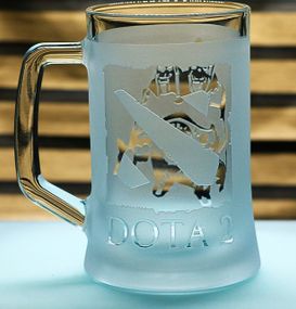Пивний келих з ручкою Dota 2  Дота 2 з гравіюванням Ogre Magi 670 мл скло сувенір для геймера