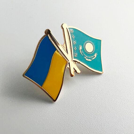 Значок Dobroznak Прапори Україна Казахстан 26х17 мм (6132) | Зображення 1