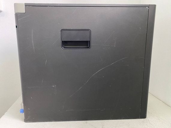 Робоча станція Dell Precision T5810 Tower / Intel Xeon E5-2683 v3 (14 (28) ядер по 2.0 - 3.0 GHz) / 32 GB DDR4 / 256 GB SSD / nVidia Quadro M2000, 4 GB GDDR5, 128-bit / DVD-ROM б/в + Подарунок Зубна щітка Colgate Connect M1 + Повербанк Power Truck | Зображення 3