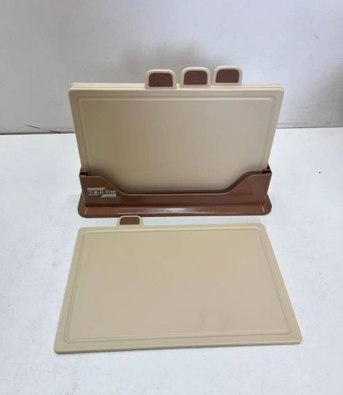 Кухонний набір дощок Zepline ZP-00220 5 предметів, з підставкою бежевий | Зображення 3