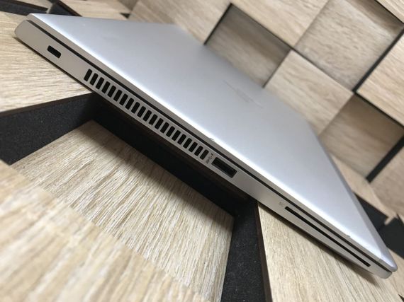Ультрабук Б-класс HP EliteBook 830 G5 / 13.3" (1920x1080) IPS / Intel Core i7-8650U (4 (8) ядра по 1.9 - 4.2 GHz) / 8 GB DDR4 / 256 GB SSD M.2 / Intel UHD Graphics 620 / WebCam / USB 3.1 / HDMI б/у | Зображення 7