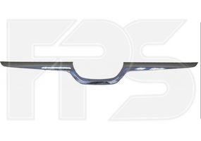 Молдинг решетки радиатора Subaru XV '12-17 (FPS)