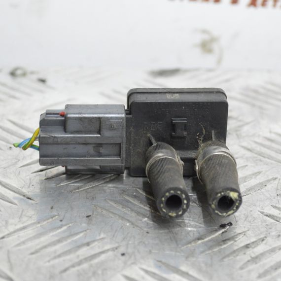 Датчик тиску вихлопних газів Ford Fiesta VI Transit Connect Форд Фієста Транзіт Коннект 6G9N5L200AB | Зображення 1