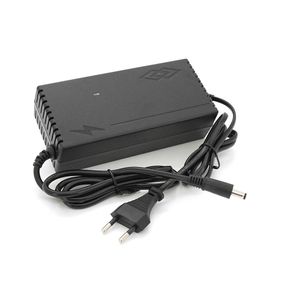 Зарядний пристрій для акумуляторів Li-ion 12V (12,6V),3S,5A,штекер 5,5х2,5мм, індикація