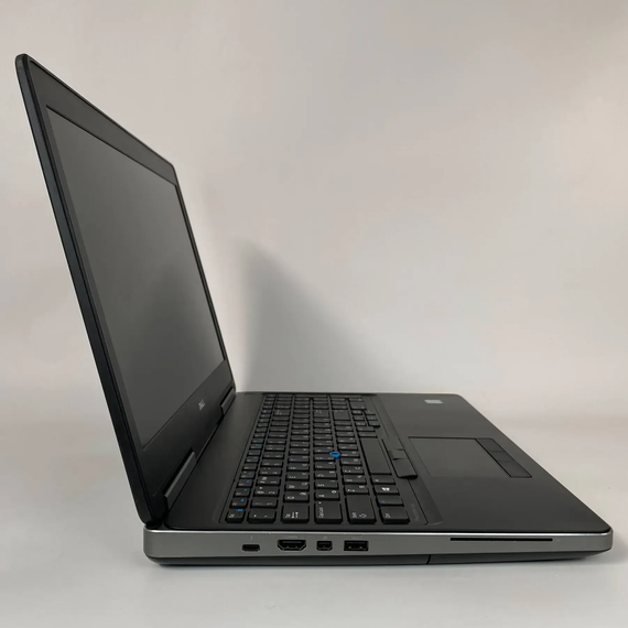Мобільна робоча станція Dell Precision 7520 / 15.6" (1920x1080) IPS / Intel Core i7-7820HQ (4 (8) ядра по 2.9 - 3.9 GHz) / 16 GB DDR4 / 512 GB SSD / nVidia Quadro M1200, 4 GB GDDR5, 256-bit / HDMI б/в + Подарунок Бездротова миша / USB | Зображення 3