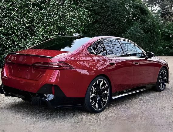 Комплект обвеса Gloss Black (для M-Sport) для BMW 5/i5 серия G60/60E/61 2023- гг | Зображення 1