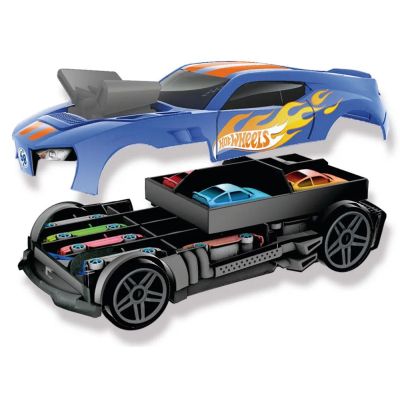 Ігровий набір Hot Wheels Гоночний автомобіль-гараж 2 в 1 (HWCC15) | Зображення 2