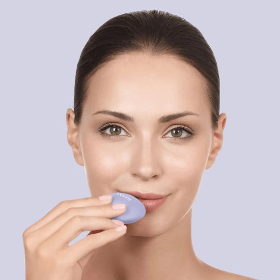 Устройство для увеличения объема губ GESKE Lip Volumizer&Booster 4в1 Small white, Фиолетовый | Зображення 3