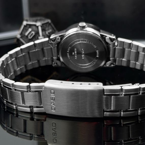 Жіночий годинник Casio LTP-V002D-1B | Зображення 2