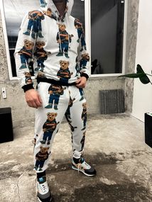 Спортивний костюм