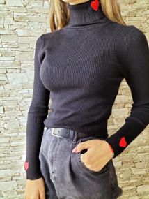 Женская водолазка-гольф в рубчик с сердечками KV920, размер 42/48, цвет черный