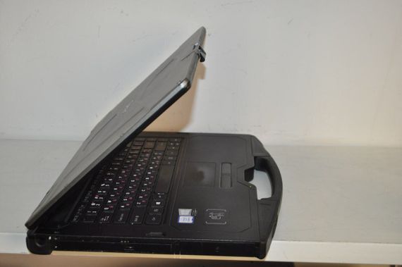 Полузащищенный ноутбук Getac S410 G2 / 14" (1366x768) TN Touch / Intel Core i5-8250U (4 (8) ядра по 1.6 - 3.4 GHz) / 16 GB DDR4 / 256 GB SSD / UHD Graphics 620 / WebCam / LTE / Windows 11 Pro б/в + Подарунок Бездротова миша + флеш-накопичувач USB 32 ГБ | Зображення 4