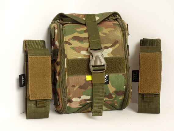 Аптечка тактична військова швидкого знімання Мультикам з двома знімними підсумками для турнікету на MOLLE GEN 4
