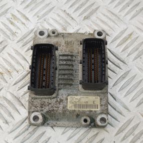 Блок управління двигуном 1.4 16V Fiat Grande Punto 2005-2018 Комп'ютер ЕБУ двигуна Фіат Гранде Пунто 0261208969