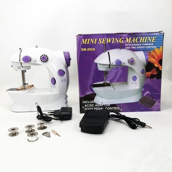 Мини швейная машинка FHSM 202 4 в 1 с педалью и подсветкой + адаптер 220V, Швейная машина для детей | Зображення 7